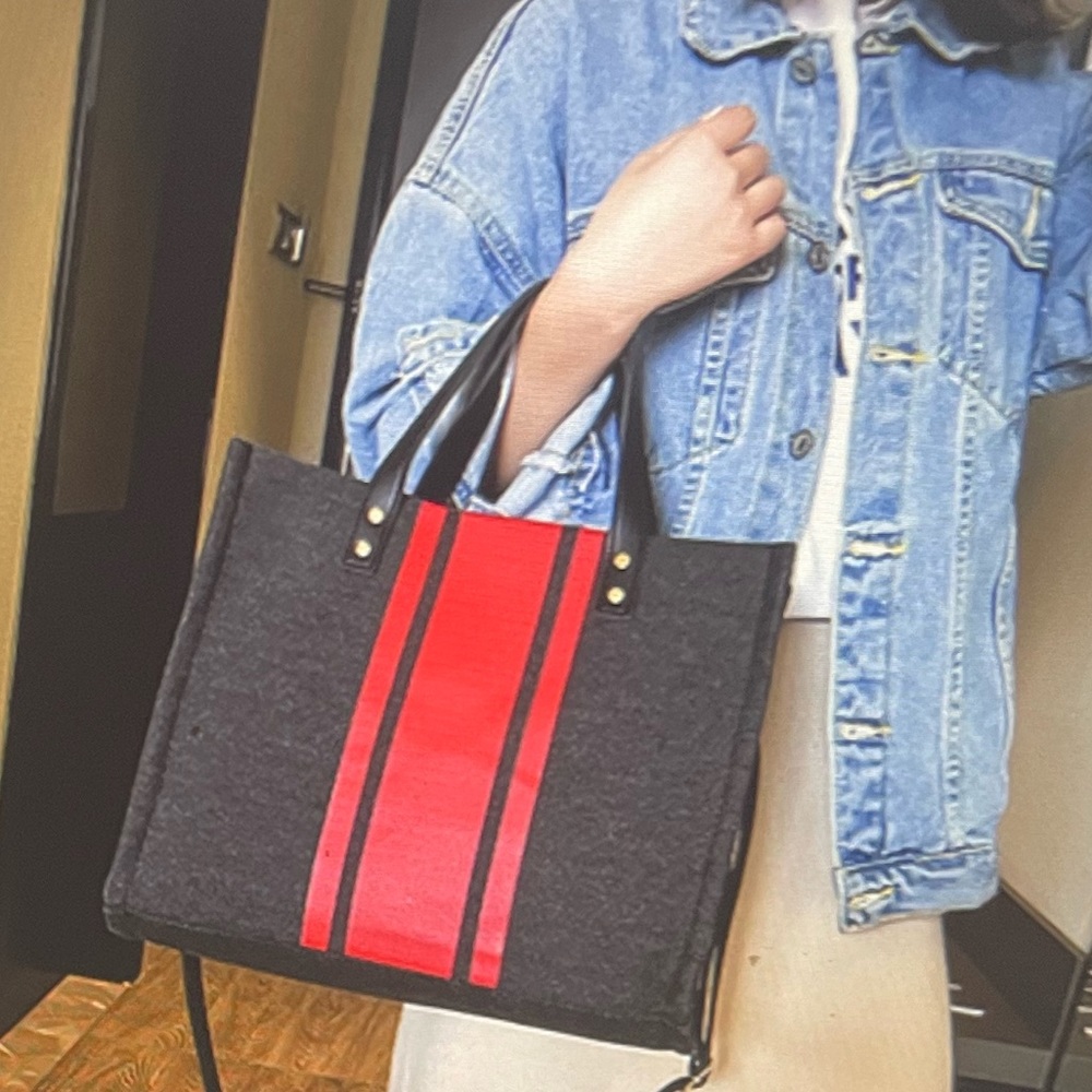 NWT Wknd OnlY  Canvas Crossbody Tote Bags - Picture 3 of 17